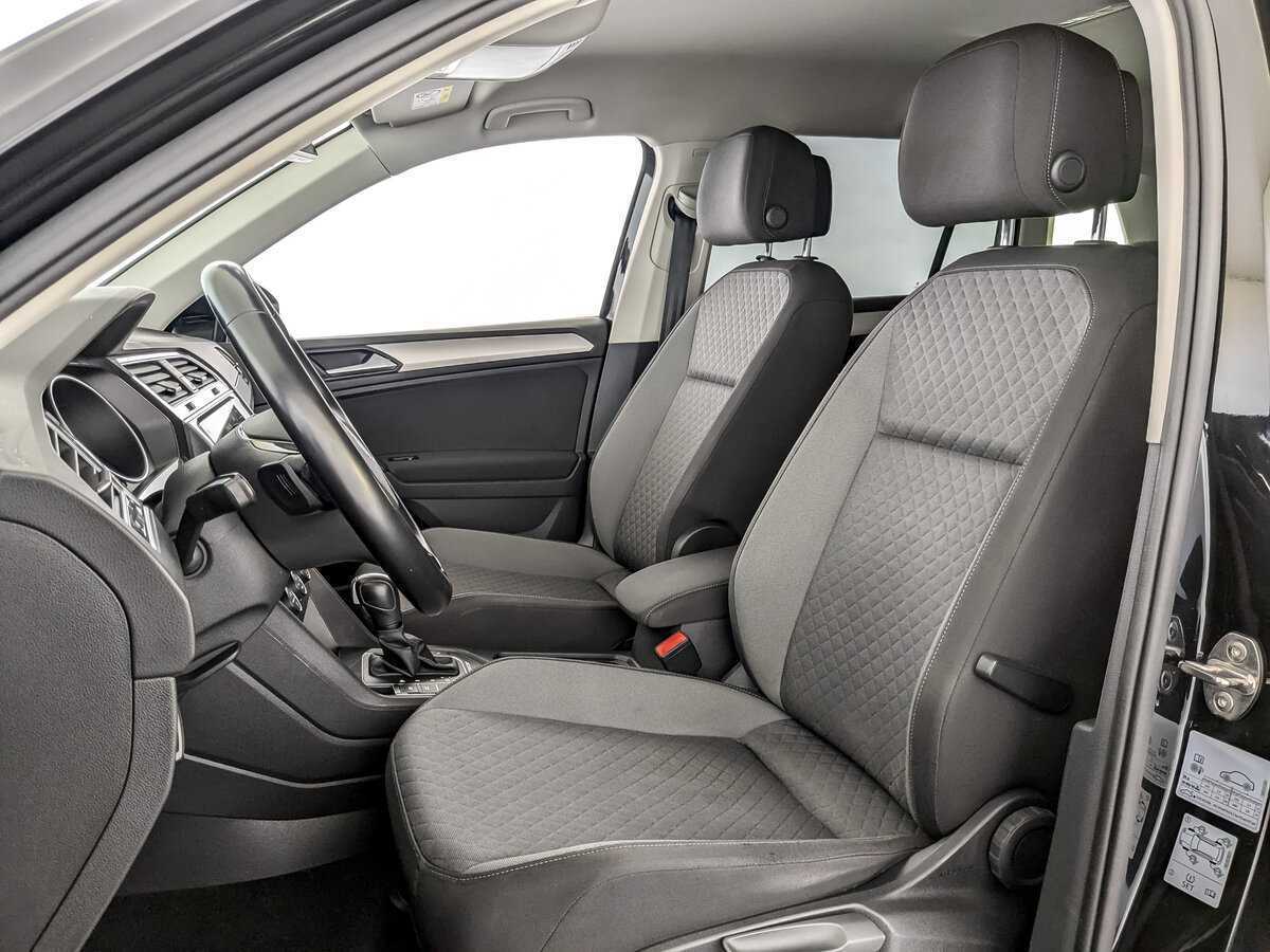 Volkswagen Tiguan, 2020 Фото №20