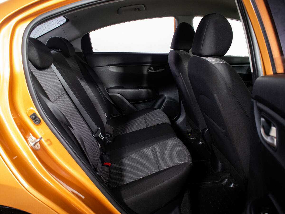 Kia Rio, 2017 Фото №8