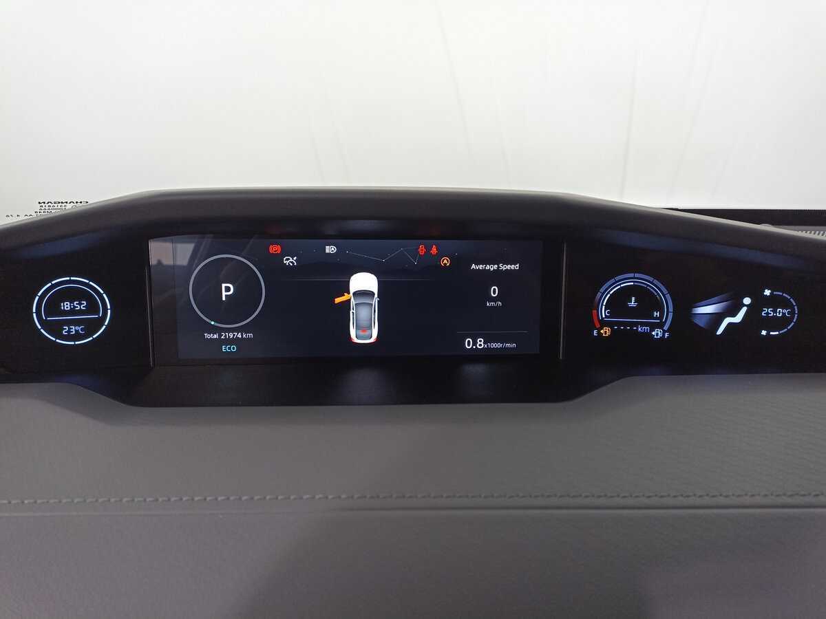 Changan UNI-V, 2023 Фото №12