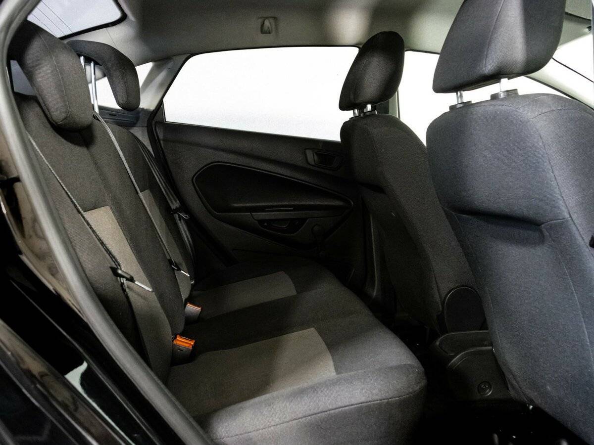 Ford Fiesta, 2015 Фото №16