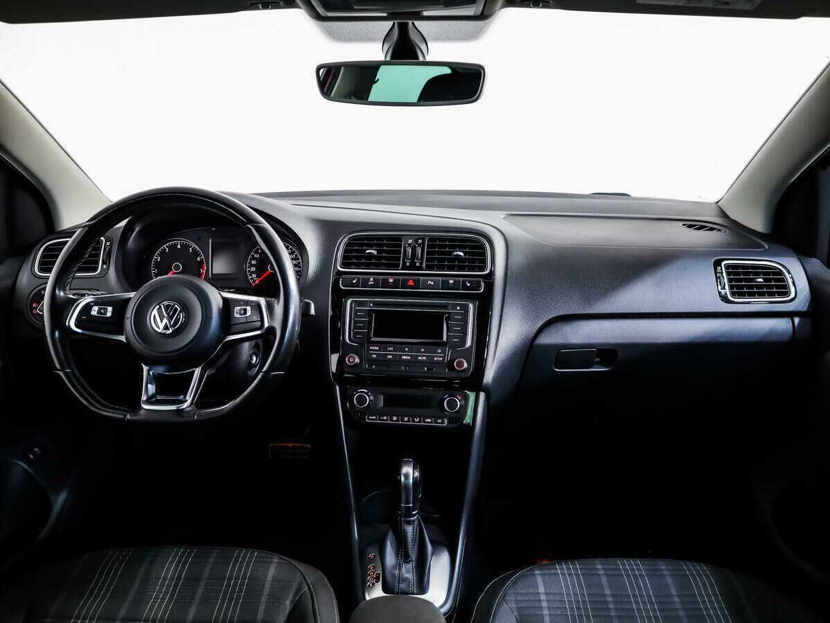 Volkswagen Polo, 2017 Фото №9