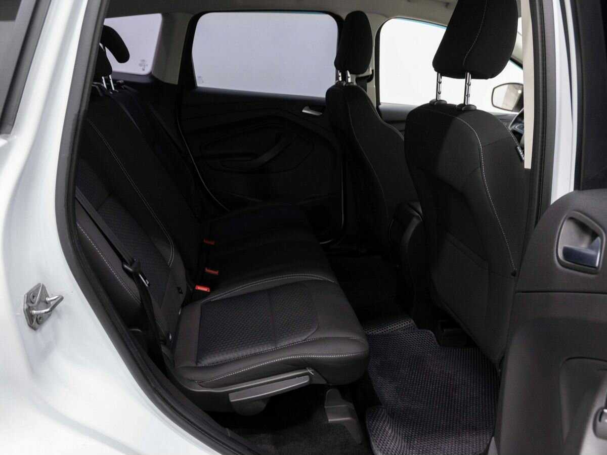 Ford Kuga, 2017 Фото №12