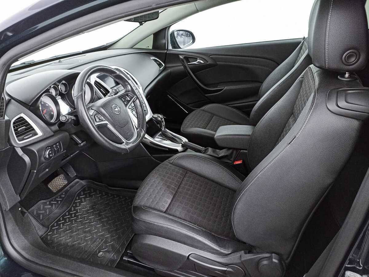 Opel Astra GTC, 2014 Фото №14