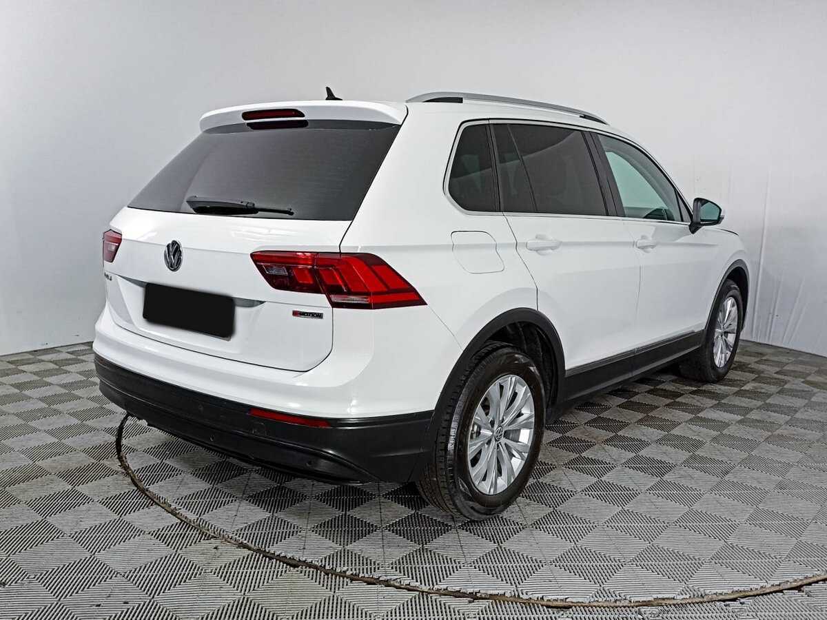 Volkswagen Tiguan, 2018 Фото №5