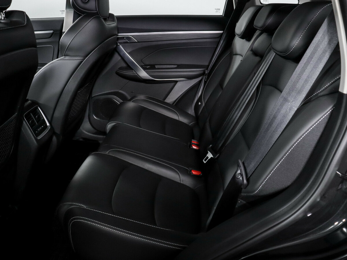 Geely Atlas Pro, 2024 Фото №8