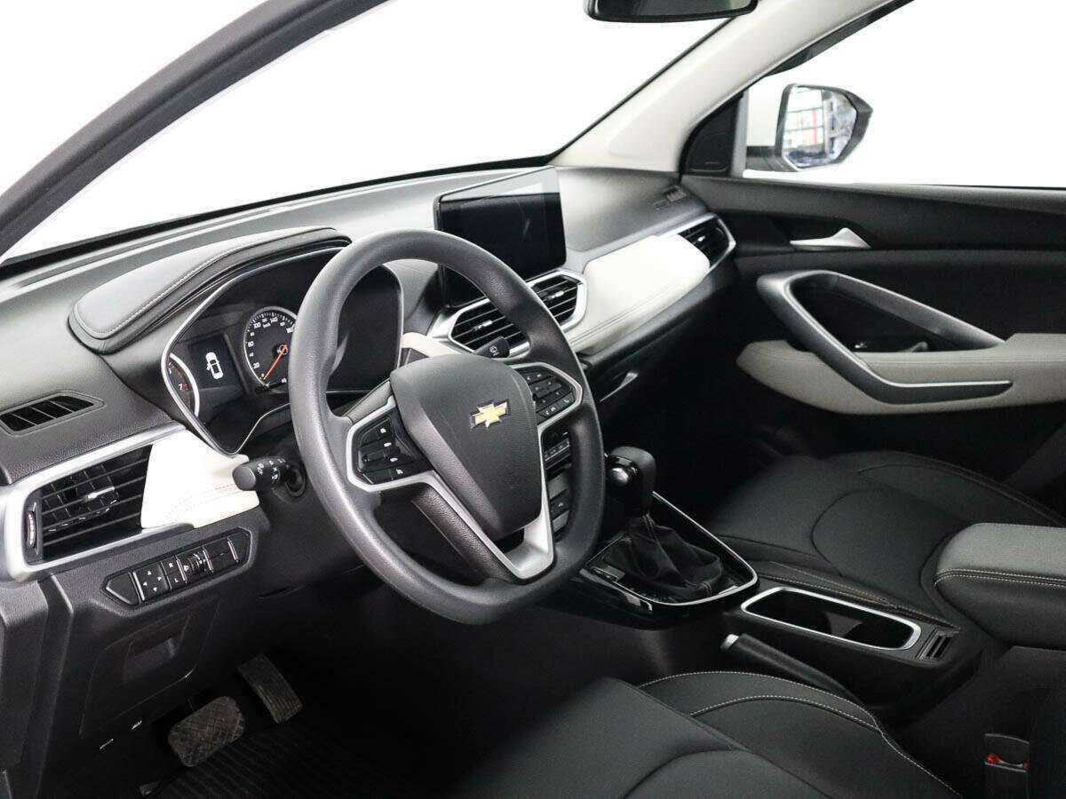 Chevrolet Captiva, 2022 Фото №8