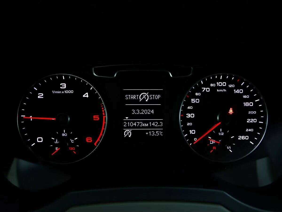 Audi Q3, 2013 Фото №18