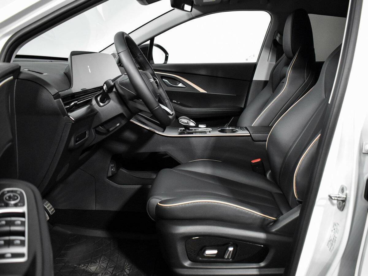 Omoda C5, 2023 Фото №11