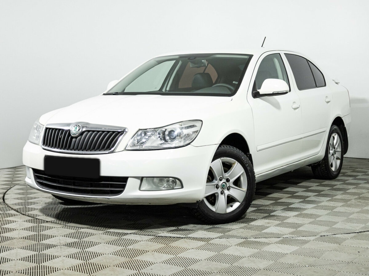 Skoda Octavia II (A5) Рестайлинг, 2012 Фото №1