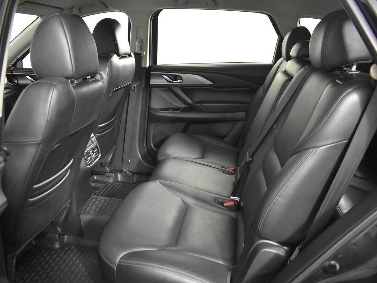 Mazda CX-9, 2018 Фото №7