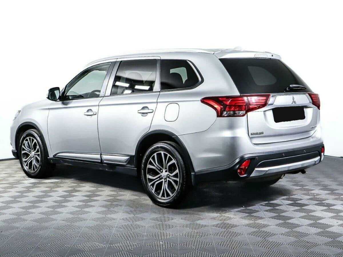 Mitsubishi Outlander, 2016 Фото №6