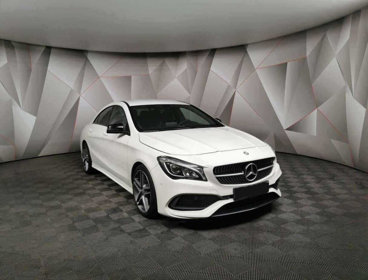 Mercedes-Benz CLA 200, 2017 Фото №3