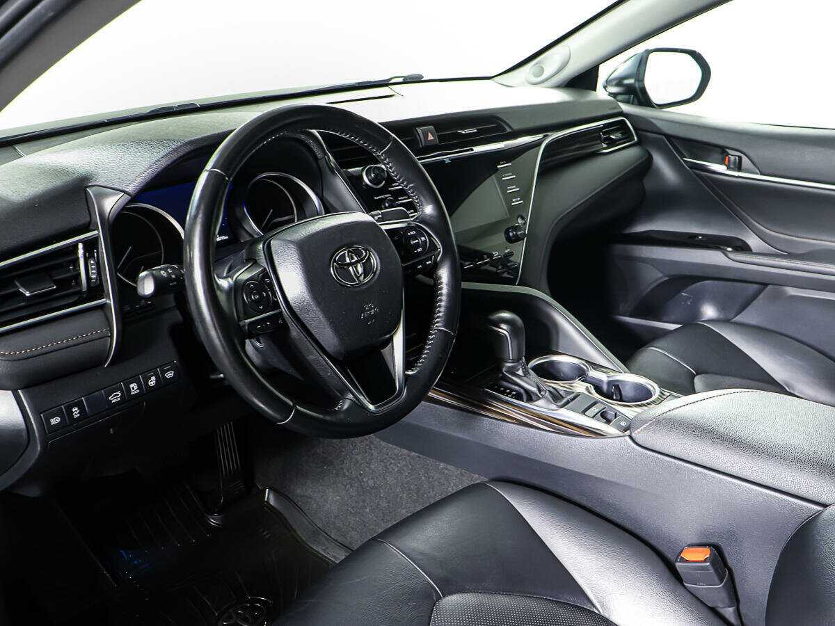 Toyota Camry, 2020 Фото №13
