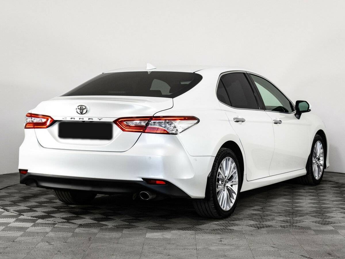 Toyota Camry, 2018 Фото №6