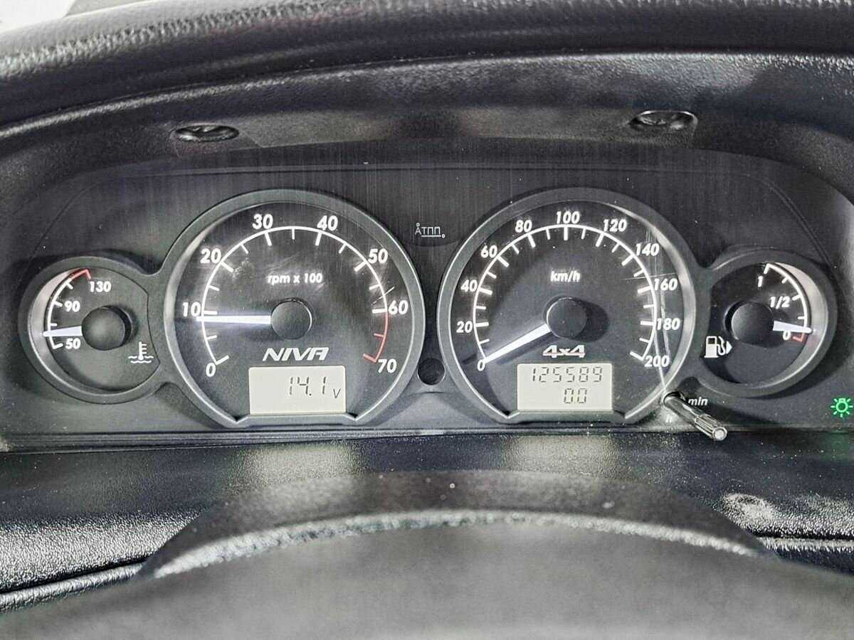 Chevrolet Niva, 2017 Фото №11