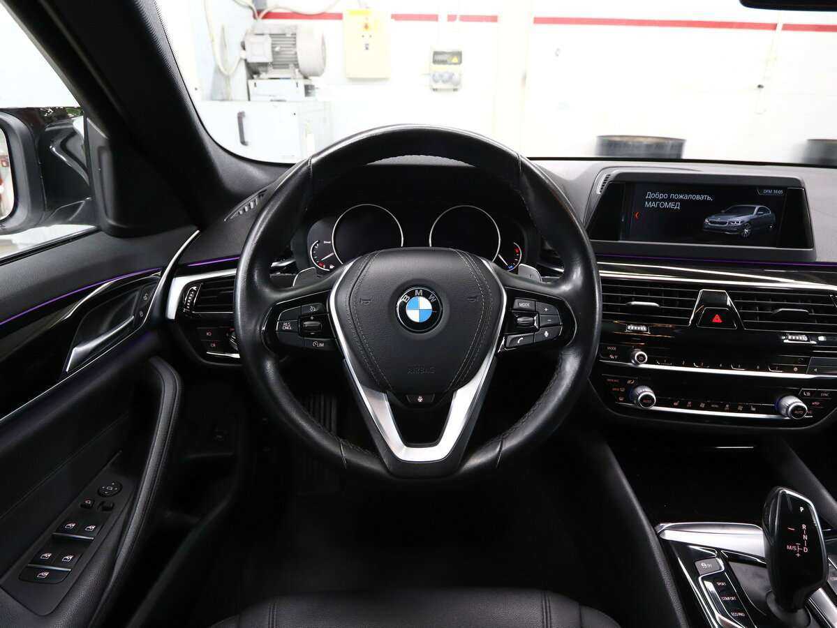 BMW 5 серии 520d xDrive, 2017 Фото №11