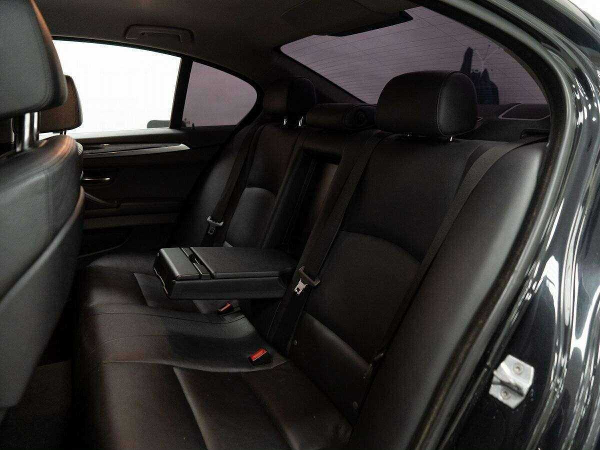 BMW 5 серии 530d xDrive, 2013 Фото №7