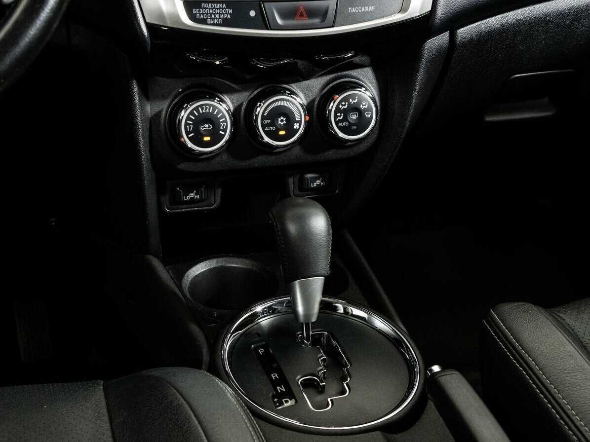 Mitsubishi ASX, 2014 Фото №14