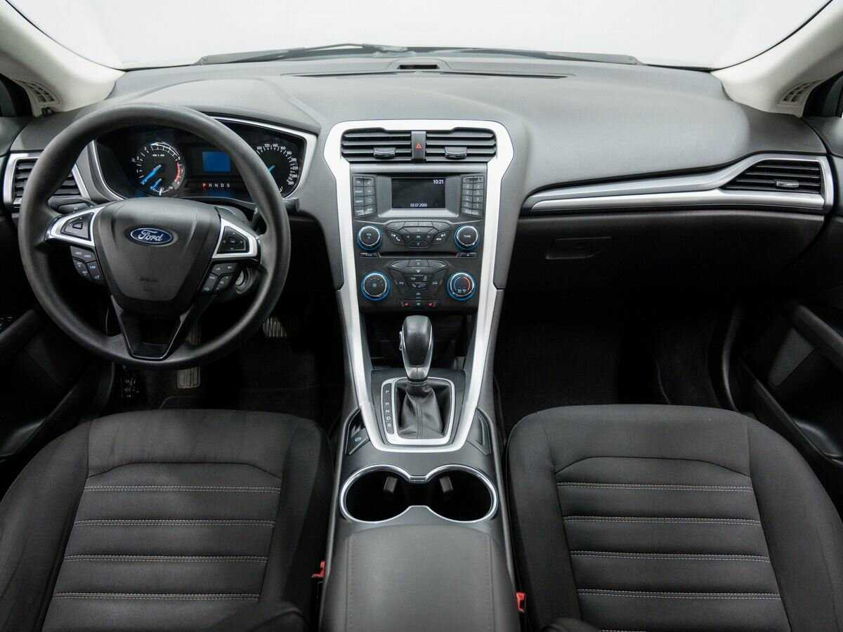 Ford Mondeo, 2017 Фото №10