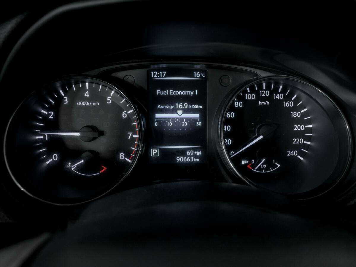 Nissan X-Trail, 2018 Фото №7