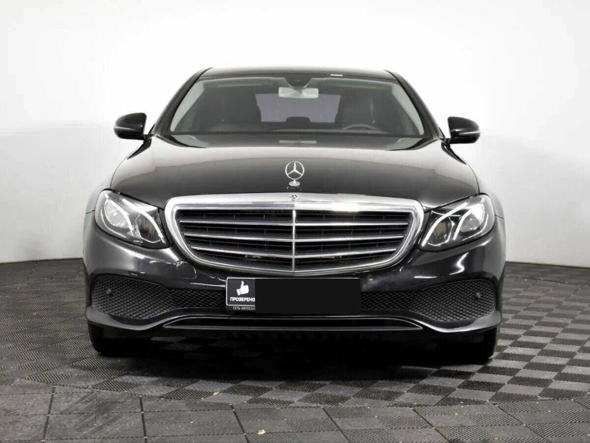 Mercedes-Benz E-Класс 200, 2018 Фото №2