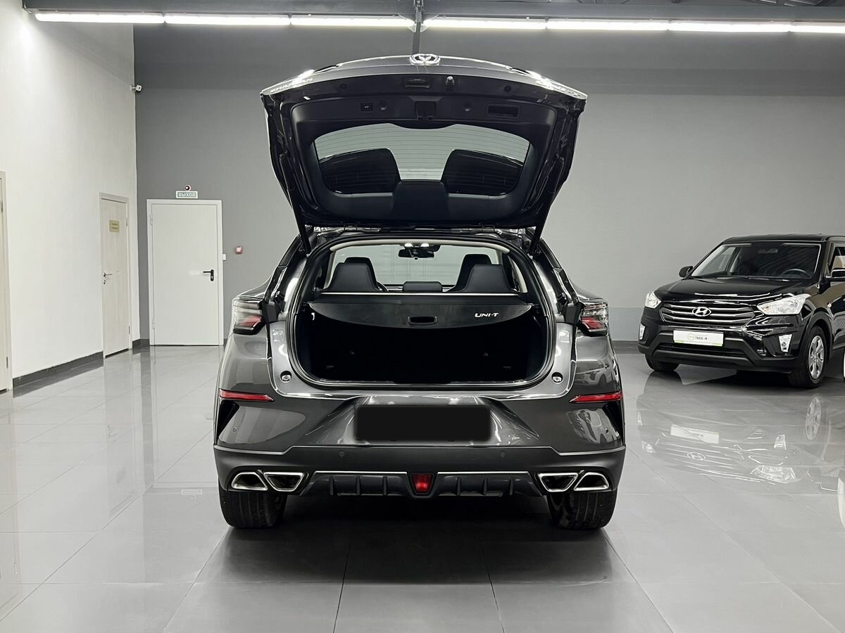 Changan UNI-T I, 2023 Фото №7