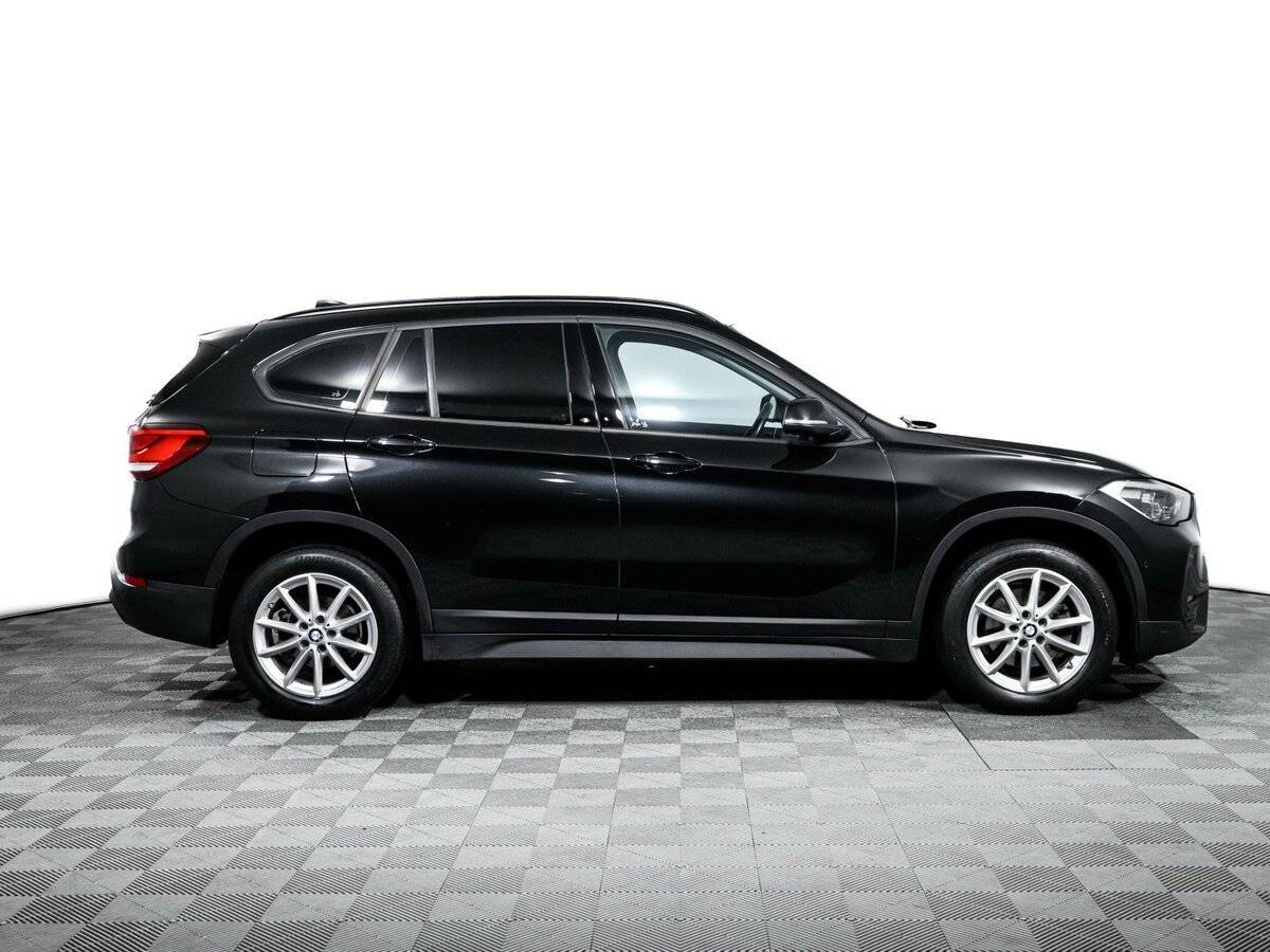 BMW X1 18d xDrive, 2020 Фото №4