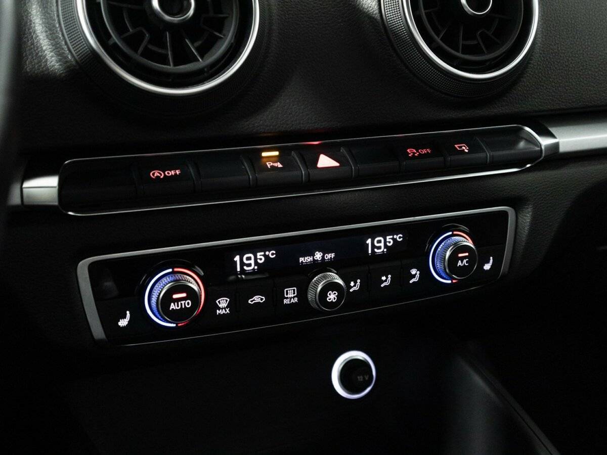 Audi A3, 2017 Фото №17