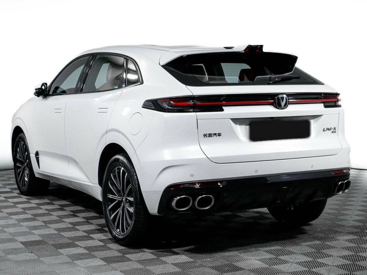 Changan UNI-K, 2023 Фото №7