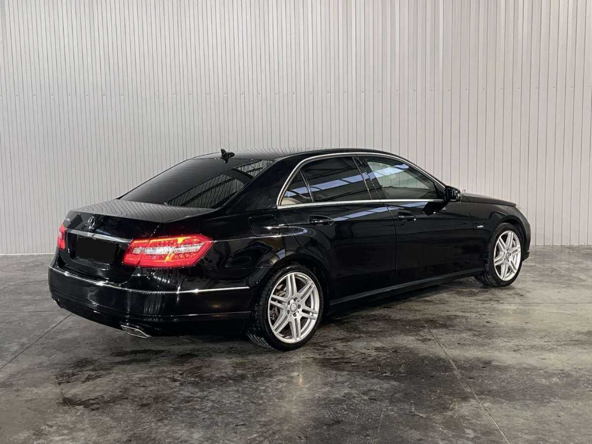 Mercedes-Benz E-Класс 200 7G-Tronic, 2012 Фото №4