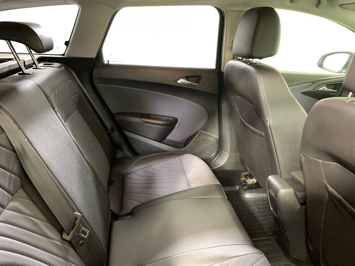 Opel Astra, 2014 Фото №17