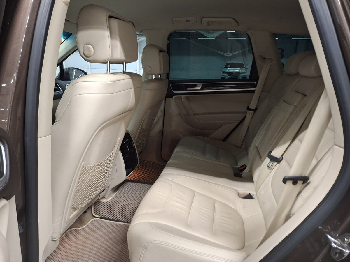 Volkswagen Touareg II, 2013 Фото №12