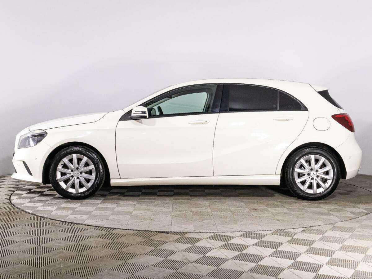 Mercedes-Benz A-Класс 180, 2016 Фото №8