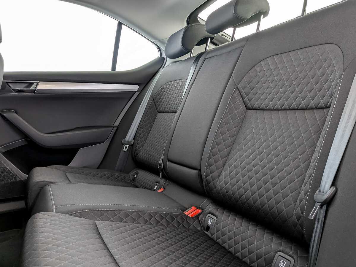 Skoda Superb, 2021 Фото №10