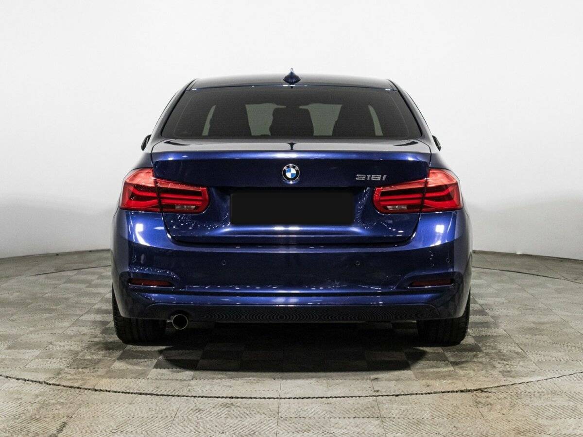 BMW 3 серии 318i, 2018 Фото №6