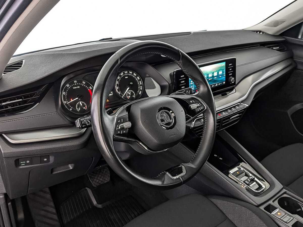 Skoda Octavia, 2021 Фото №15