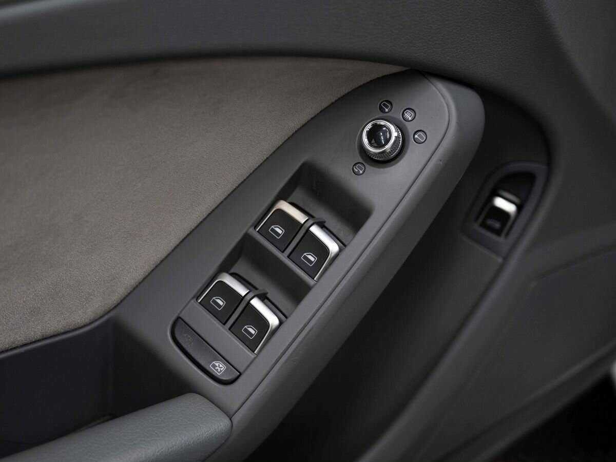 Audi A4, 2012 Фото №10