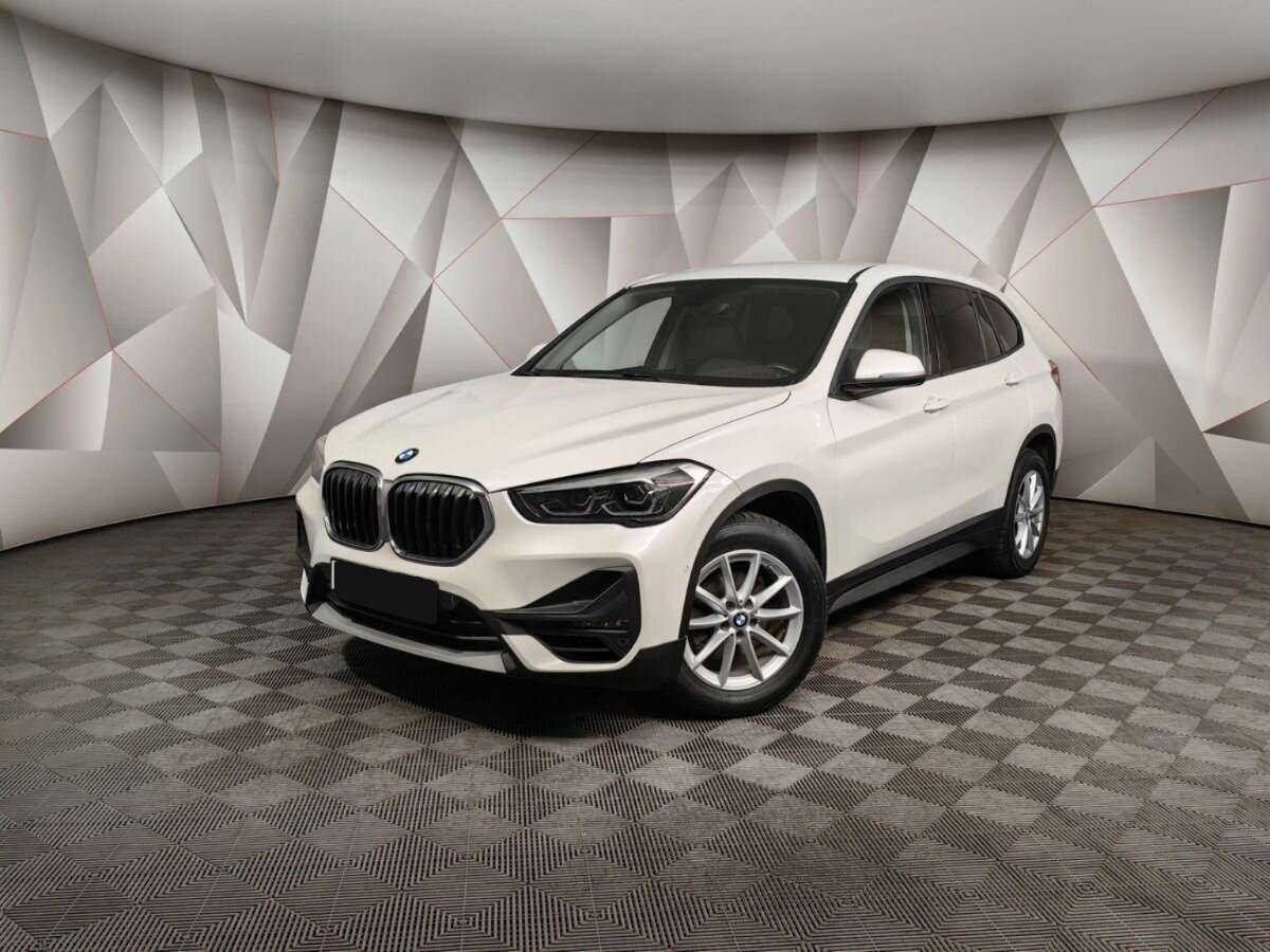 BMW X1 18i sDrive, 2020 Фото №1