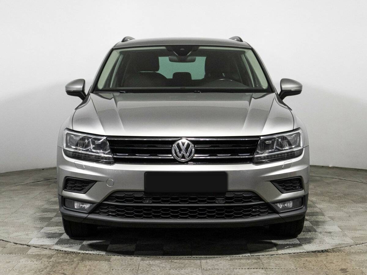 Volkswagen Tiguan, 2019 Фото №2