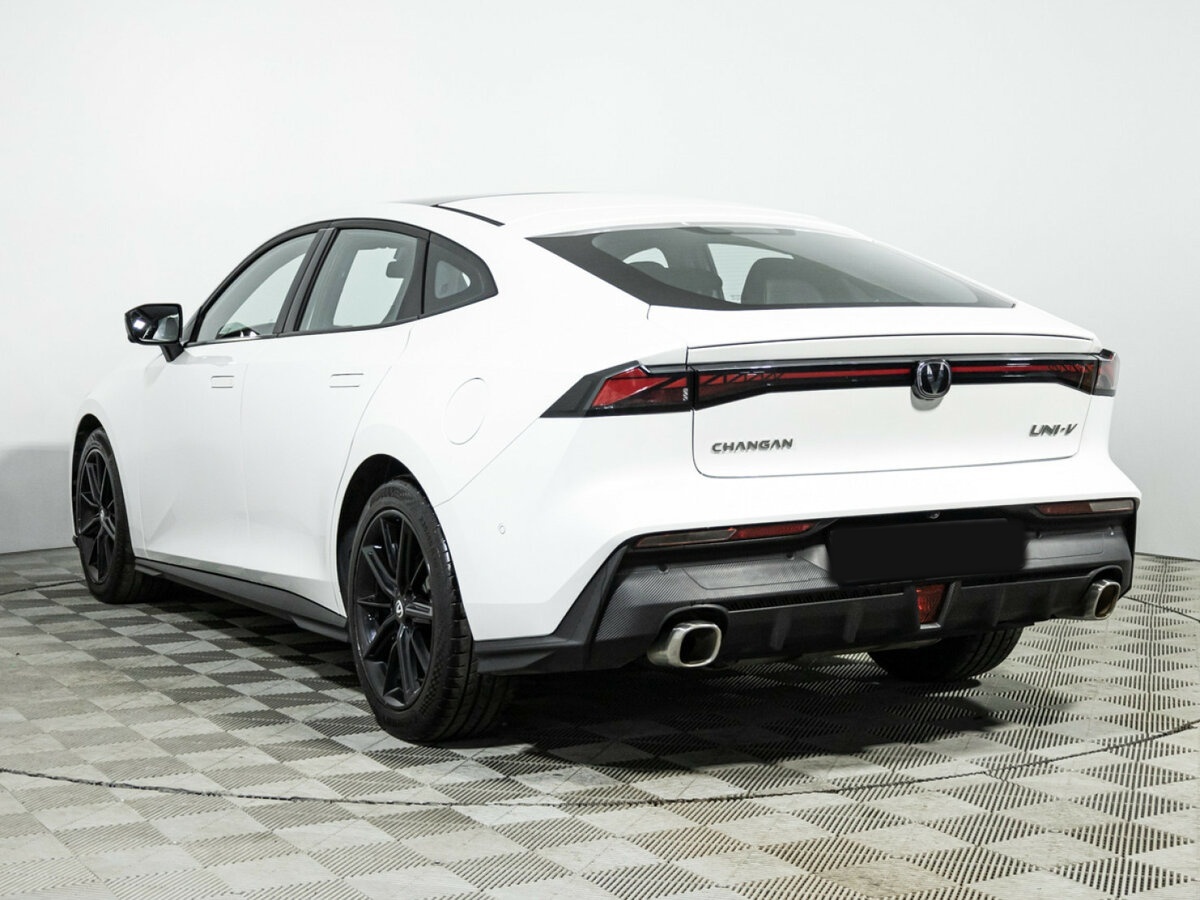 Changan UNI-V I, 2024 Фото №7