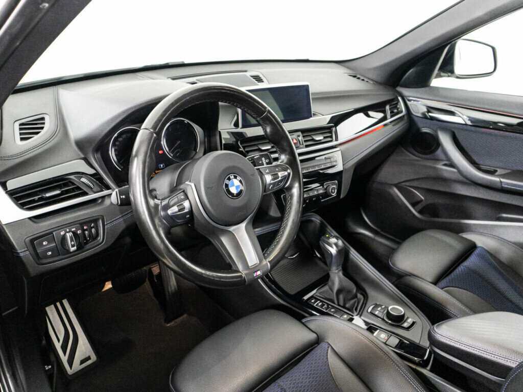 BMW X1 18d xDrive, 2021 Фото №11
