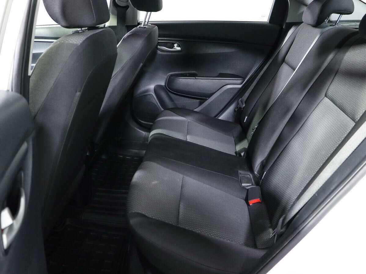 Kia Rio, 2022 Фото №10