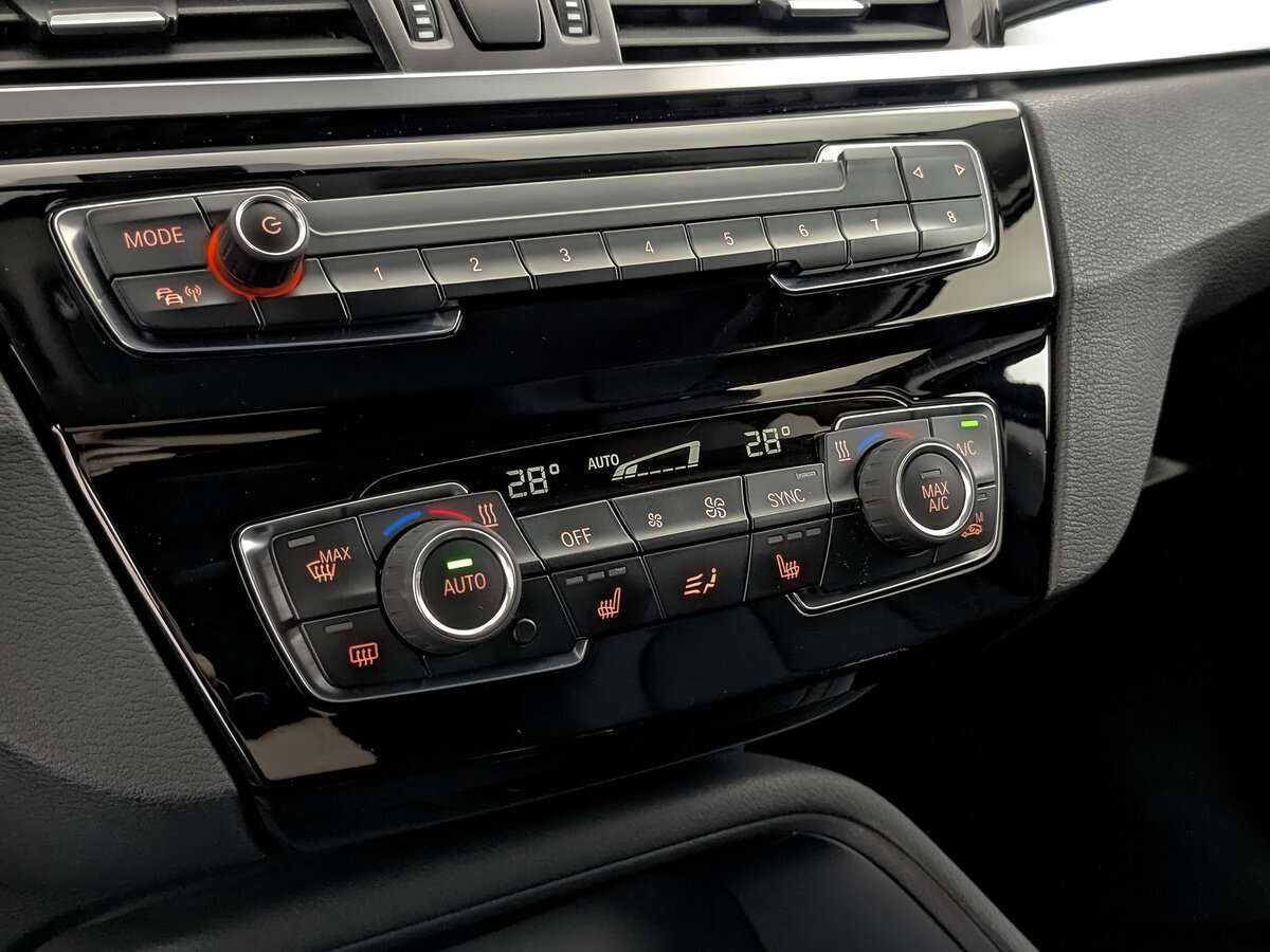 BMW X1 18d xDrive, 2018 Фото №19