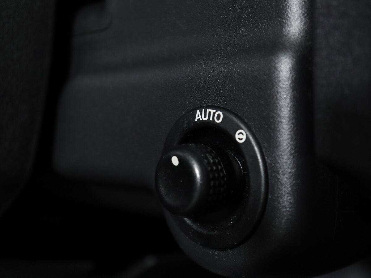 Land Rover Discovery, 2013 Фото №21