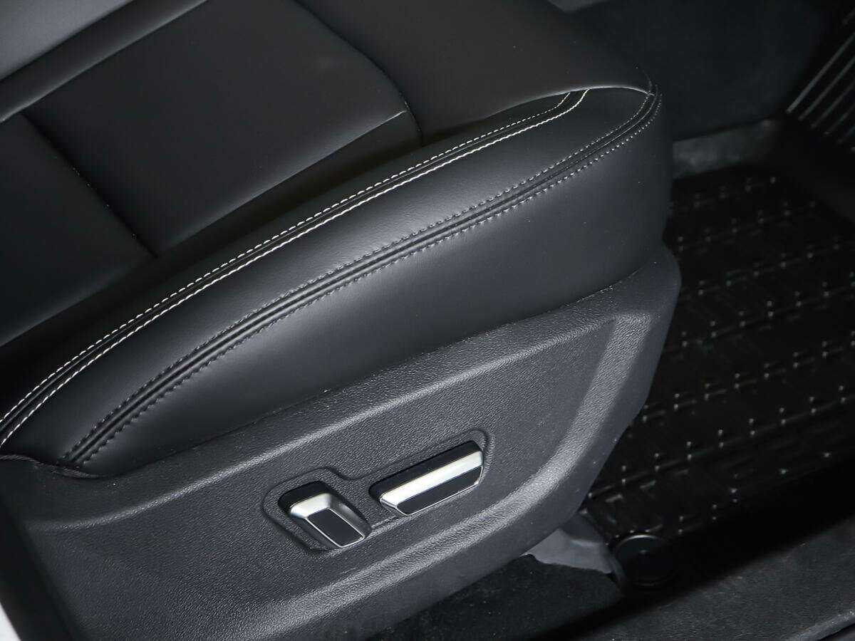 Geely Atlas, 2021 Фото №15