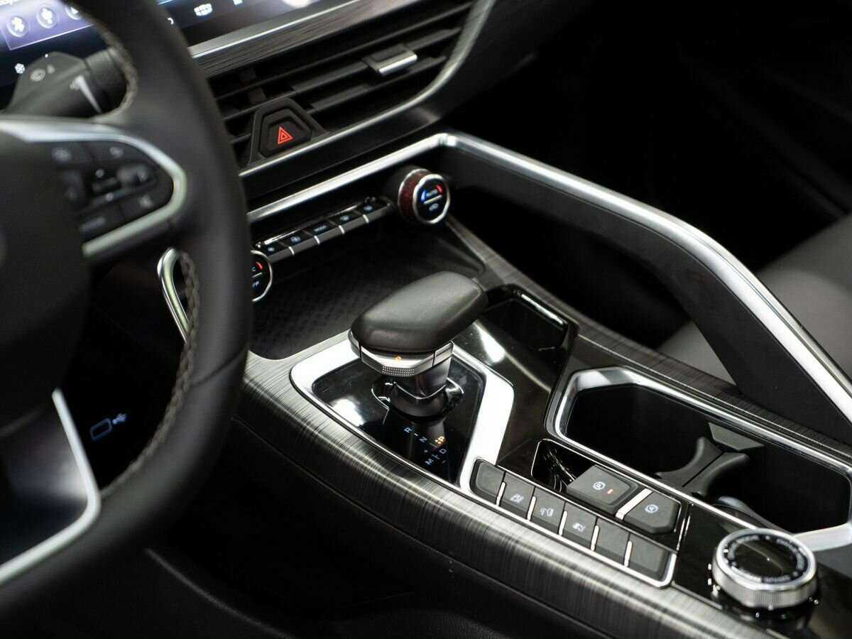 Geely Tugella, 2021 Фото №14