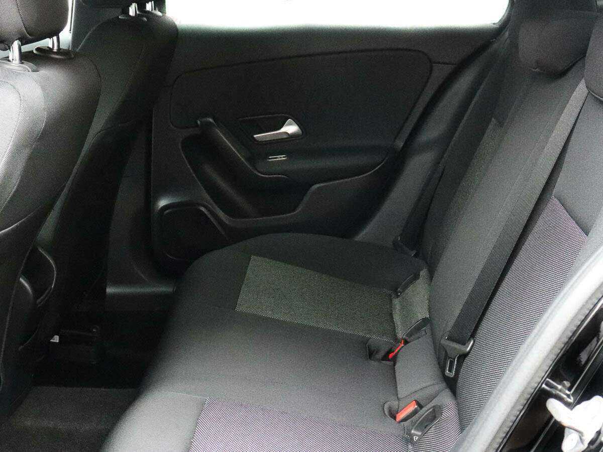 Mercedes-Benz A-Класс 200, 2019 Фото №7