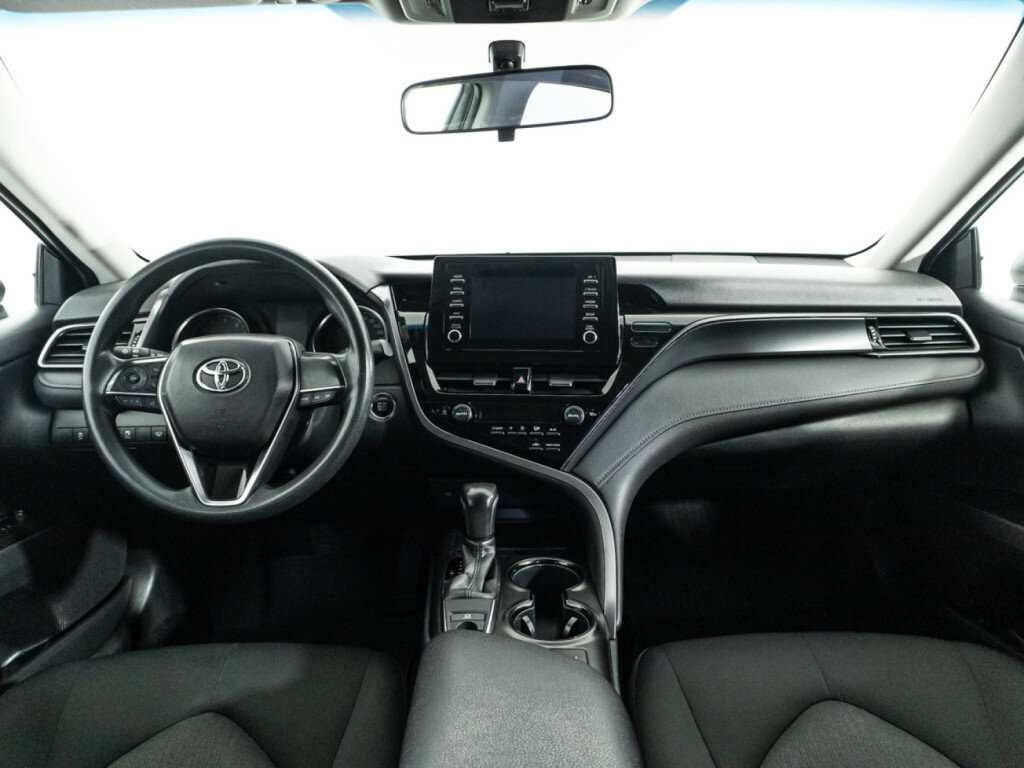 Toyota Camry, 2021 Фото №13