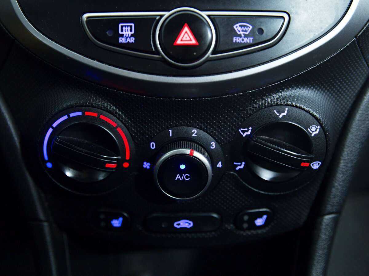 Hyundai Solaris, 2015 Фото №16