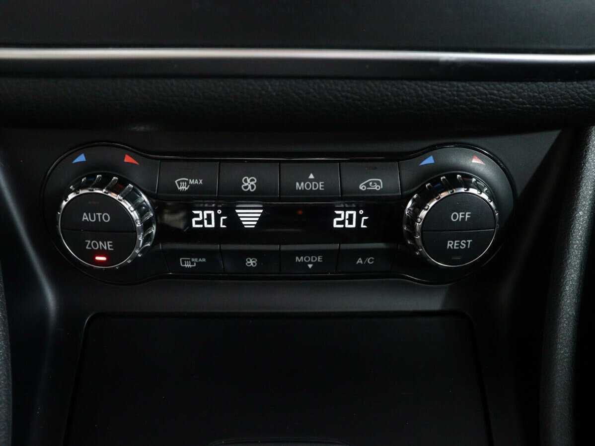 Mercedes-Benz CLA 200, 2016 Фото №15